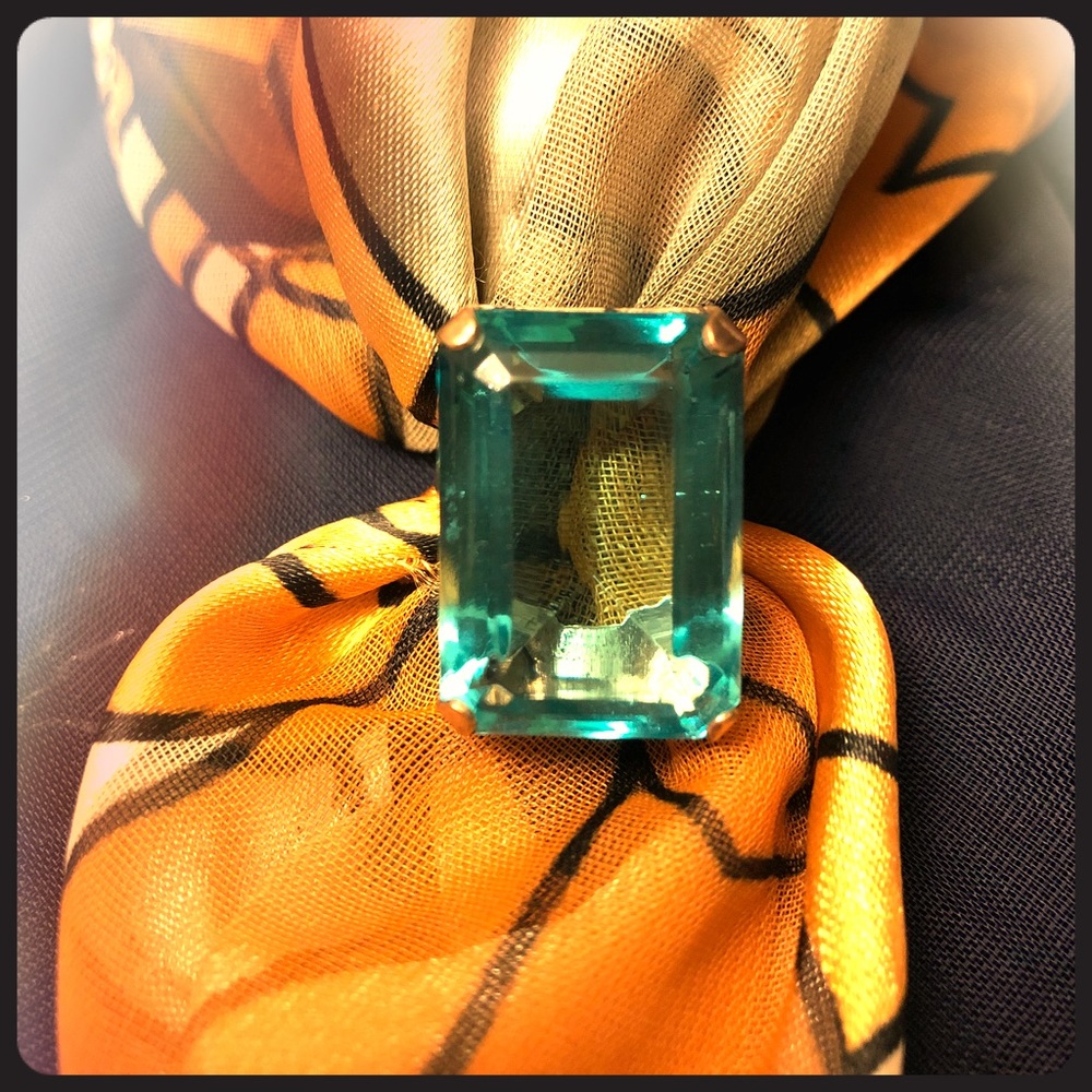Vintage Turquoise Stone Cocktail Ring-Size 6
